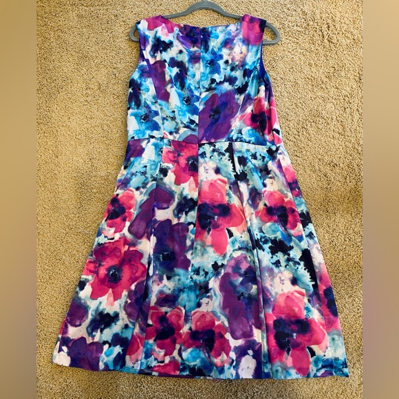 Jones New York Petite Watercolor Floral Dress - Picture 4 of 6